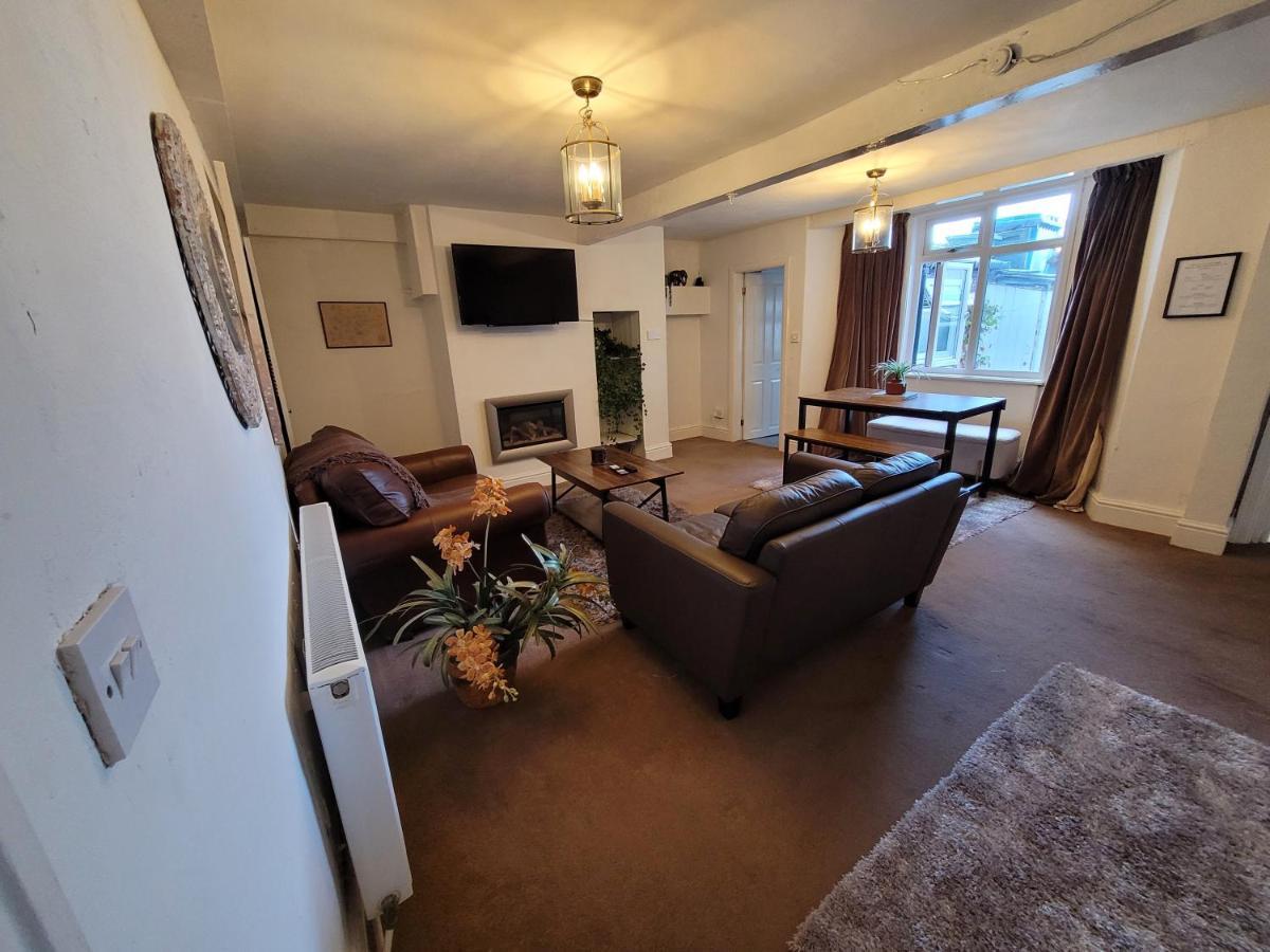 Apartment Seaside Flat With Fireplace Fast Wifi Free Parking Scarborough